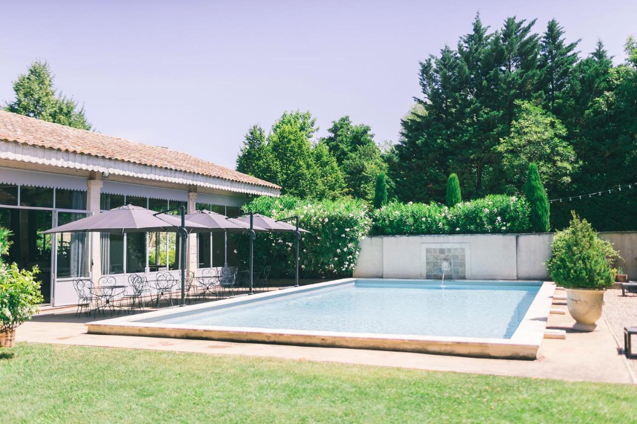 Domaine De Blanche Fleur Hotel Châteauneuf-de-Gadagne Екстериор снимка