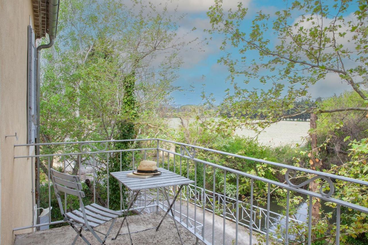 Domaine De Blanche Fleur Hotel Châteauneuf-de-Gadagne Екстериор снимка