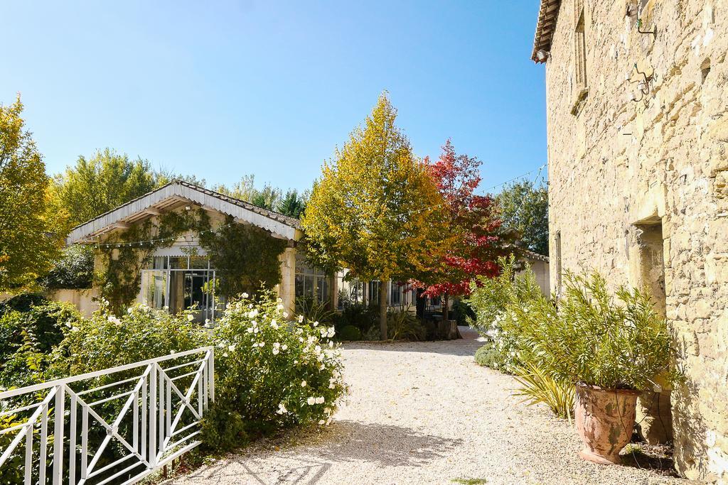 Domaine De Blanche Fleur Hotel Châteauneuf-de-Gadagne Екстериор снимка