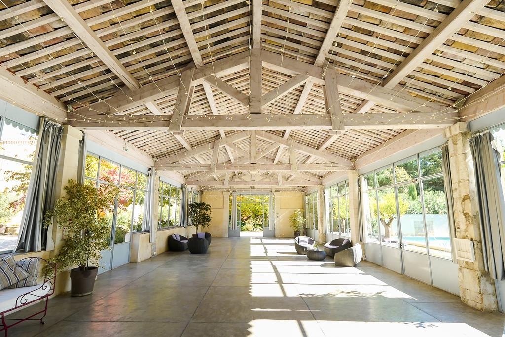 Domaine De Blanche Fleur Hotel Châteauneuf-de-Gadagne Екстериор снимка